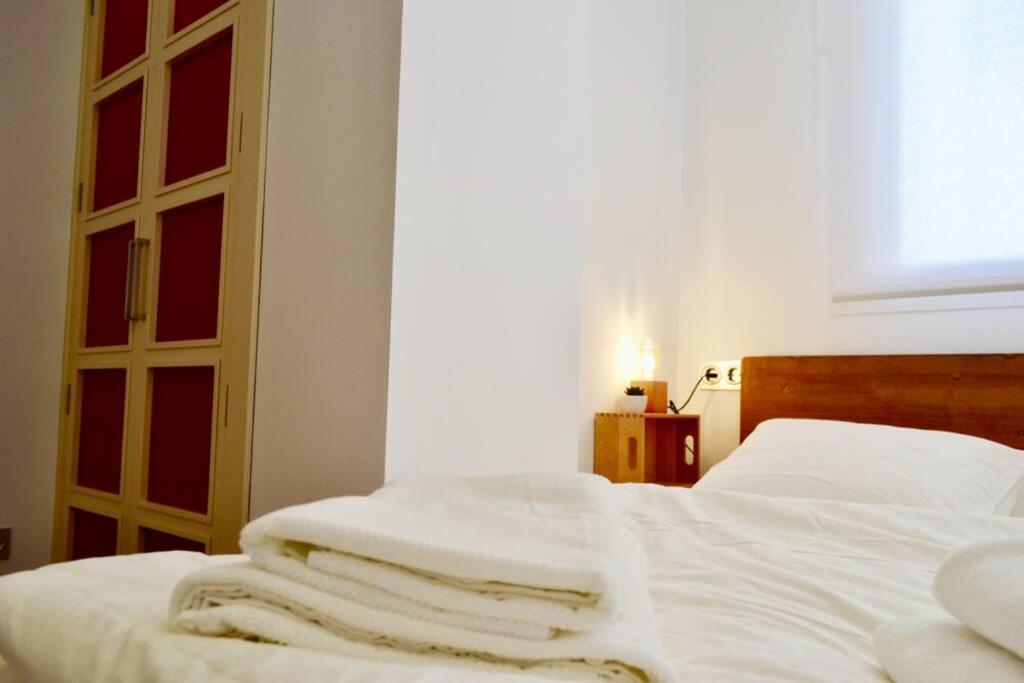 Hola Valencia - Holiday Apartments Bagian luar foto